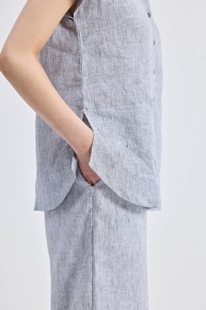 Relaxed-fit Shirt in Linen Stripes from Reistor