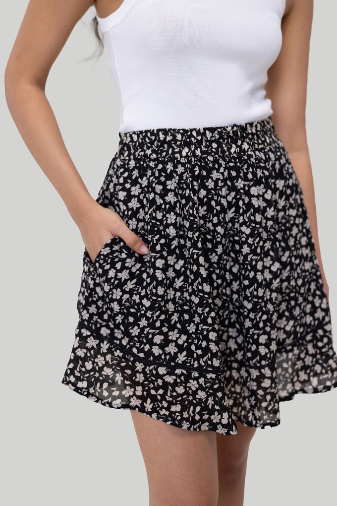 Drawstring Short Skirt in Black Floral from Reistor