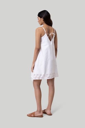 Short Tent Dress in White Embroidery from Reistor