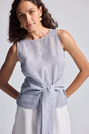 Front-tie Top in Linen Stripes from Reistor