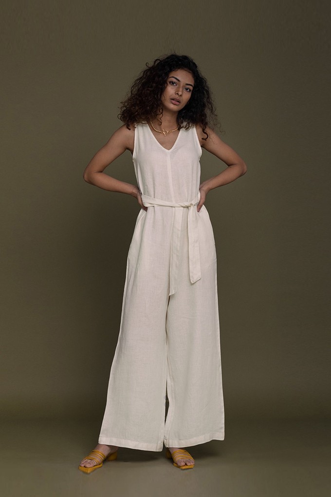 Breakfast in Bed Jumpsuit in Off-white from Reistor