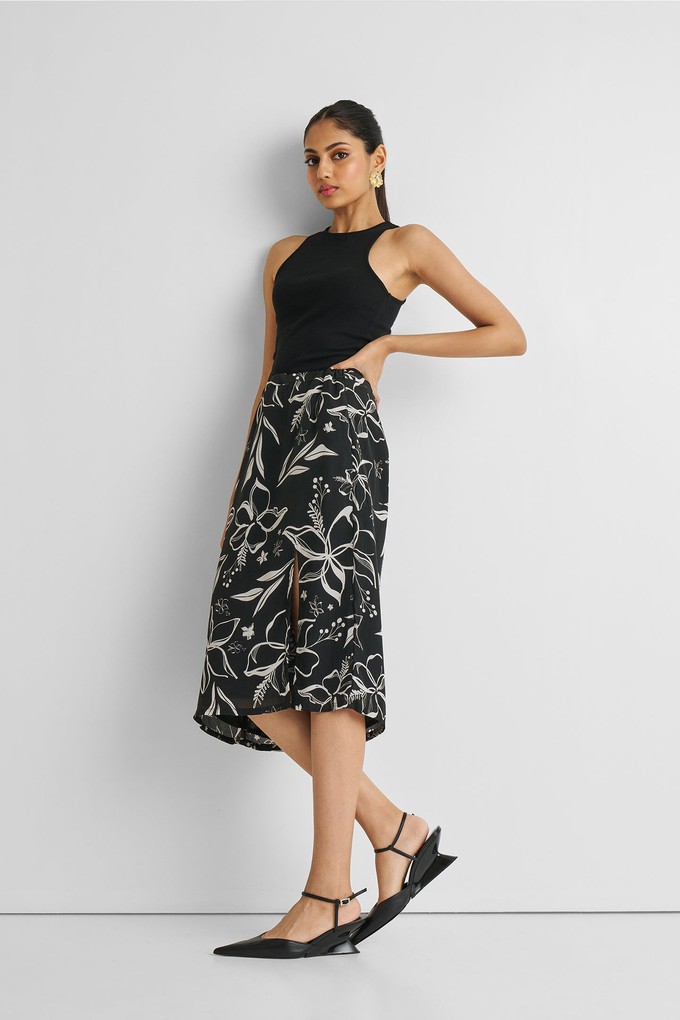 Floral Skirt with Front Slit from Reistor