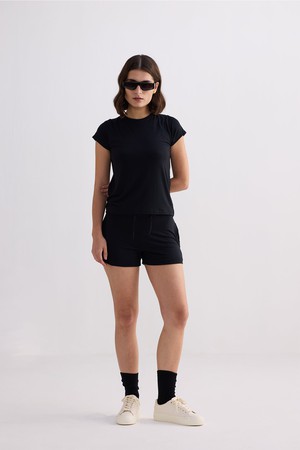 Essential Short Sleeve Tee Set in Black from Reistor