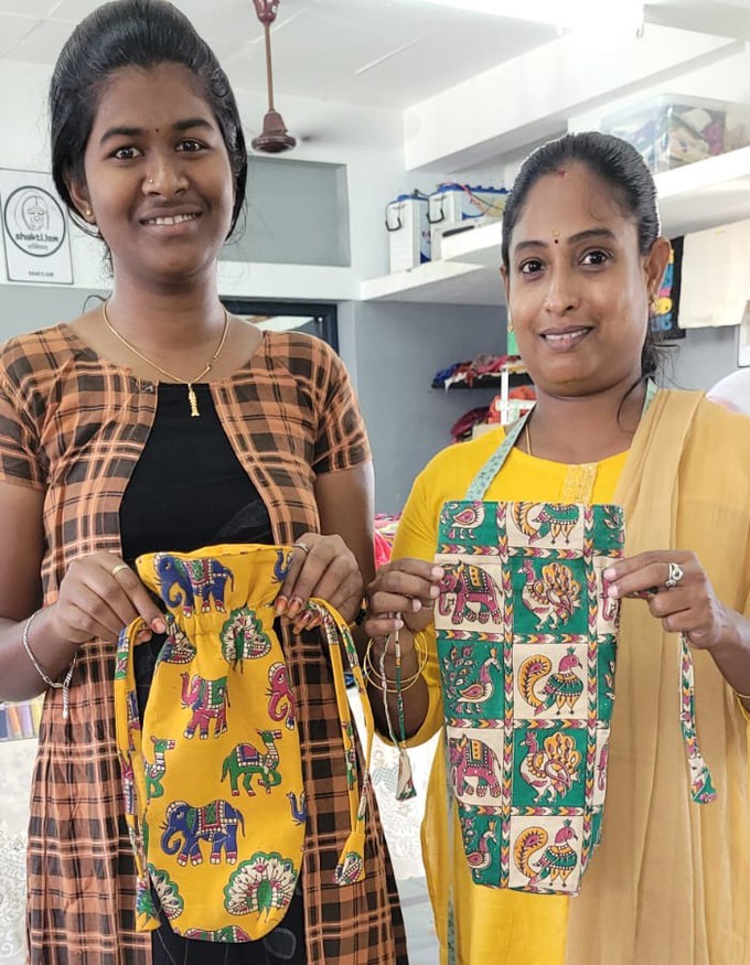 Reusable Kalamkari Cotton Pouch, Bottle Gift Bag, Yellow from Shakti.ism