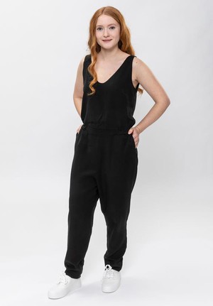 Jumpsuit Lavradio Zwart from Shop Like You Give a Damn