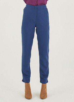 Broek Navy from Shop Like You Give a Damn