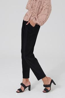 Broek Thilda Zwart via Shop Like You Give a Damn