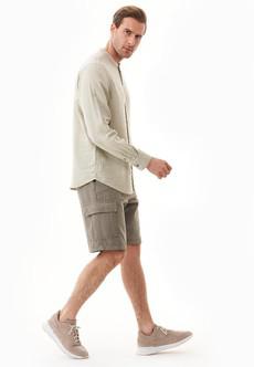 Cargoshort Smokey Olijfgroen via Shop Like You Give a Damn