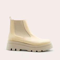 Chelsea Boots Noa CrÃ¨me via Shop Like You Give a Damn