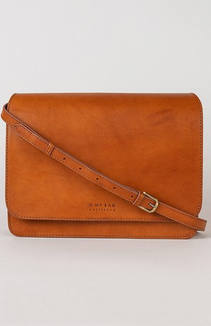 Audrey Cognac Classic Leather tas from Sophie Stone