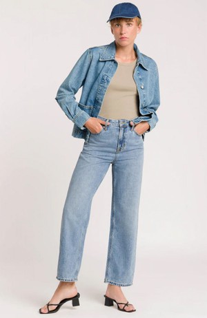 Liora light used jeans from Sophie Stone