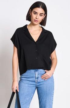 Tierra blouse black via Sophie Stone