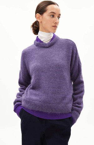 Suri Inaraa alpaca trui purple from Sophie Stone