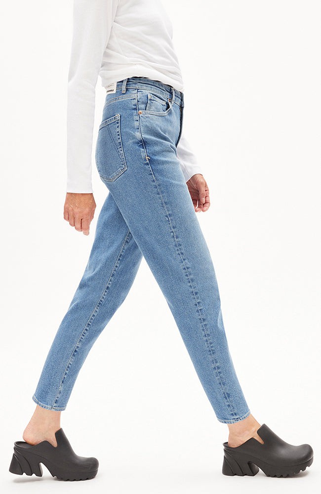 Mairaa Mom jeans herse from Sophie Stone