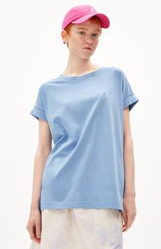 Idaara t-shirt iceberg blue via Sophie Stone