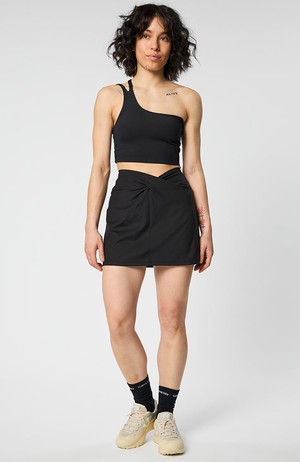 Compressive twist skort zwart from Sophie Stone