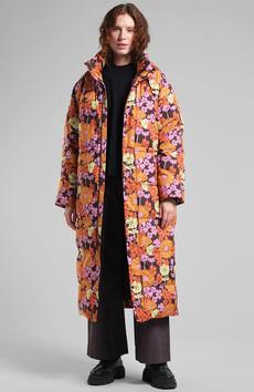 Karmas flower power puffer jas via Sophie Stone