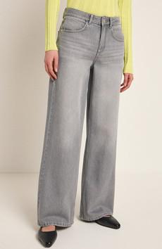 Marlene jeans light grey via Sophie Stone