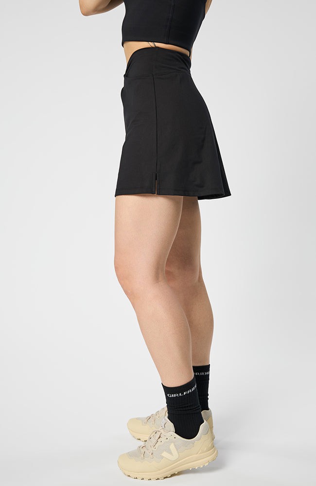 Compressive twist skort zwart from Sophie Stone