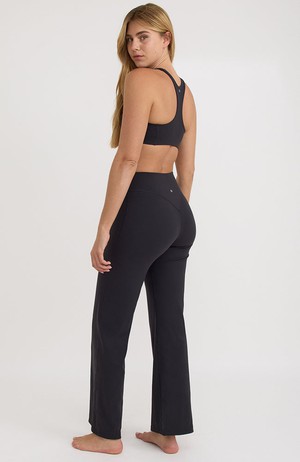 Active flare legging zwart from Sophie Stone