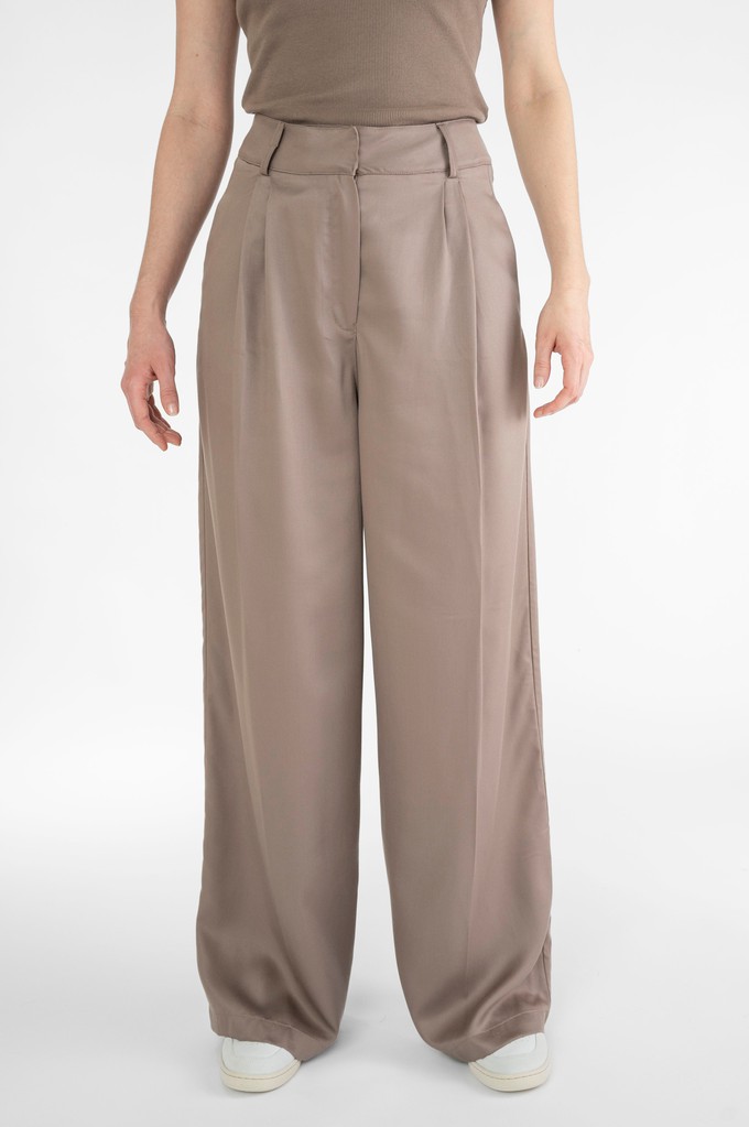 Lightweight wide-leg trousers from STORY OF MINE