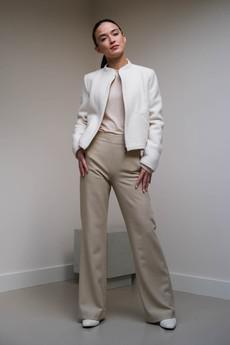 Ziggy Broek | Coolwool Beige via Sûr Atelier