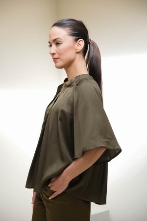 Joe Top | Viscose Groen from Sûr Atelier