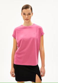 T-shirt Idaara Crushed Berry via The Blind Spot