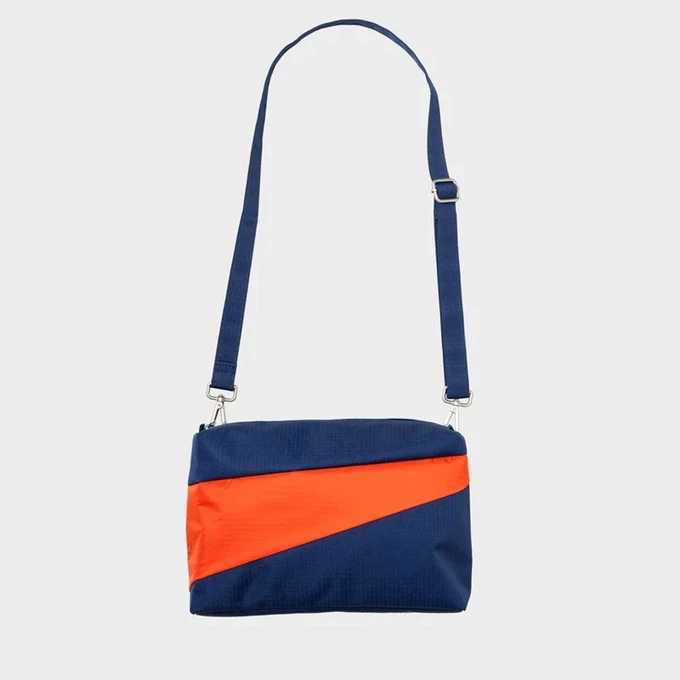 Susan Bijl | The New Bum Bag Navy & Red Alert Medium from The Blind Spot