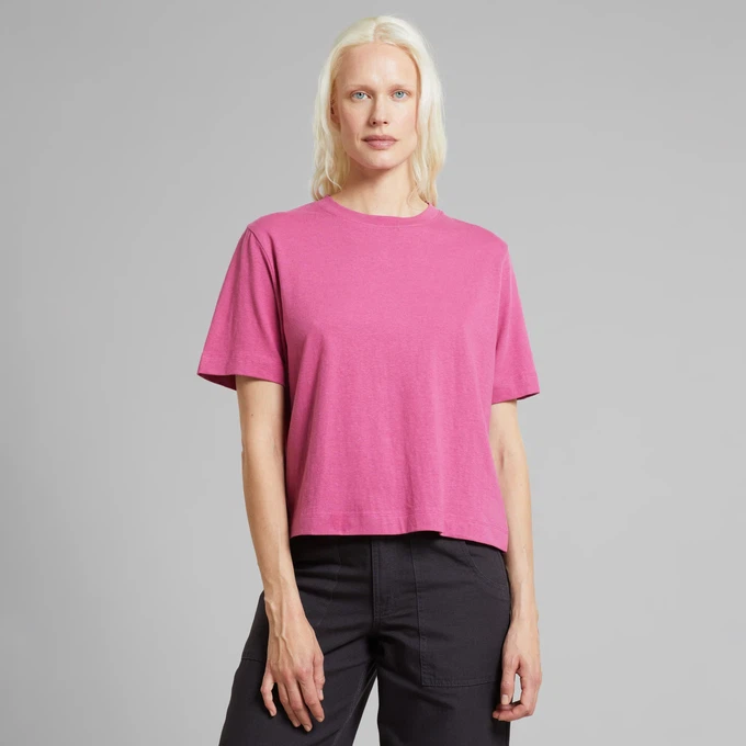 T-shirt Vadstena Hemp Violet Purple from The Blind Spot