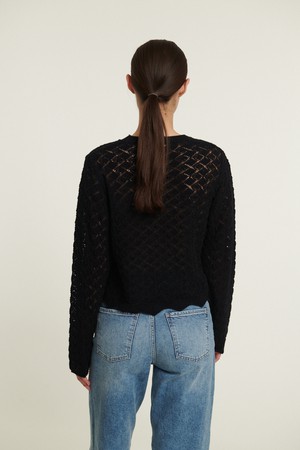 Sweater Dania LS Black from The Blind Spot