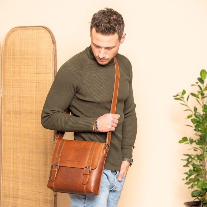 Leather Shoulder Bag Cognac Matera - The Chesterfield Brand from The Chesterfield Brand