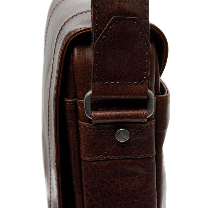 Leather shoulder bag Brown Nairobi - The Chesterfield Brand from The Chesterfield Brand