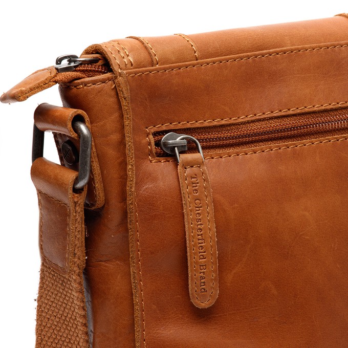 Leather Shoulder Bag Cognac Ariano - The Chesterfield Brand from The Chesterfield Brand