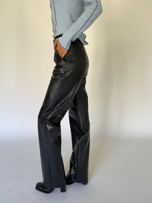 THE BRUNA TROUSERS from THE LAUNCH