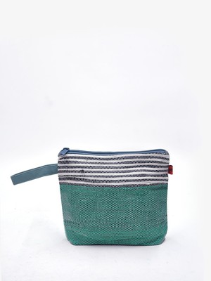 Mariana Pouch – Snow Pine from Théla