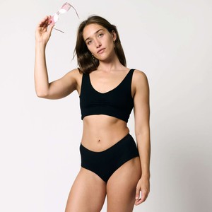 Jet Black Organic Cotton Hipster Panty from TIZZ & TONIC