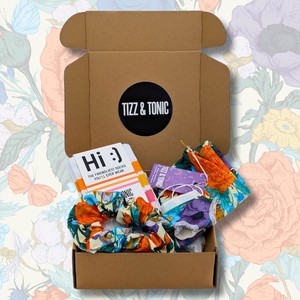 Paradise 4-Piece Gift Box Set from TIZZ & TONIC