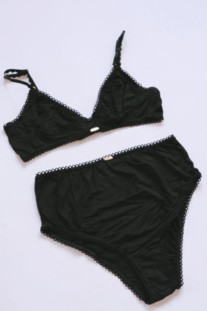 Black Bamboo Cup Bralette from Troo