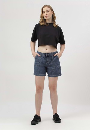 Re.Street Rebel | Gerade Shorts mit mittelhohem Bund in Dunkelindigo from Un Denim