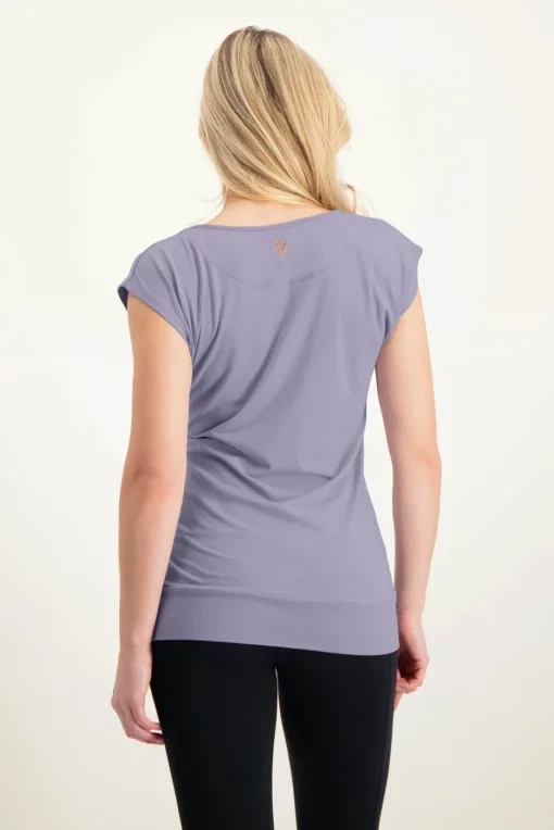 Asana Yoga Tee – Lilac from Urban Goddess