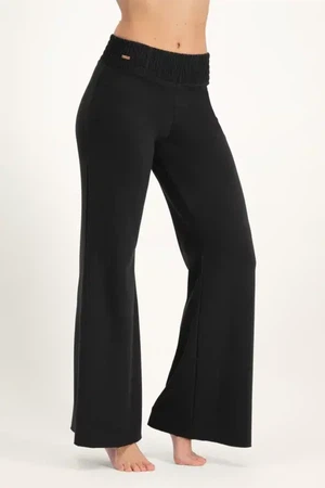 Flow Wijde Yoga Broek – Onyx Black from Urban Goddess