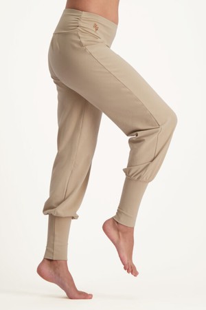 Dakini Yoga-Hose – Sand from Urban Goddess