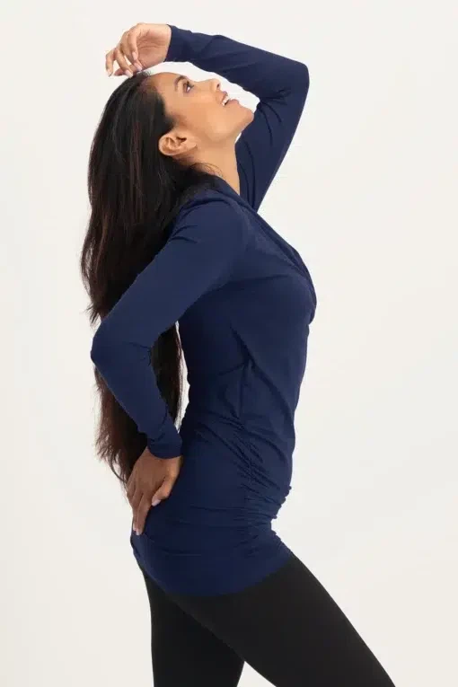 Good Karma Yoga Longsleeve – Midnight from Urban Goddess