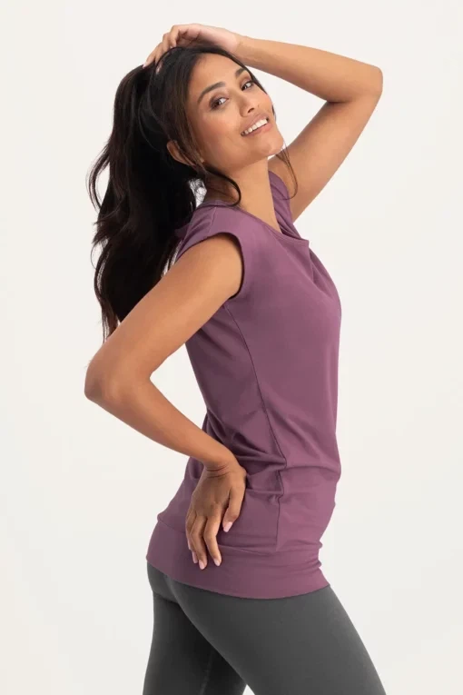 Asana Yoga Tee – Mauve from Urban Goddess