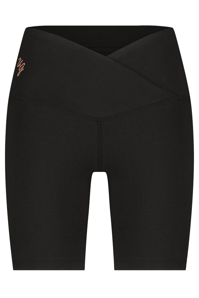 Yoga-Biker-Shorts Sati – Onyx Black from Urban Goddess