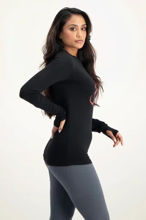 Karuna OM Yoga Longsleeve Shirt – Onyx Black from Urban Goddess