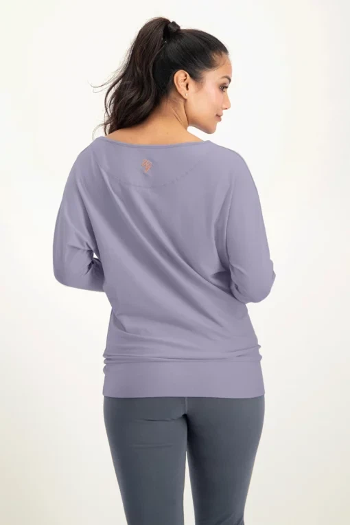 Budhi Yoga Longsleeve – Lilac from Urban Goddess