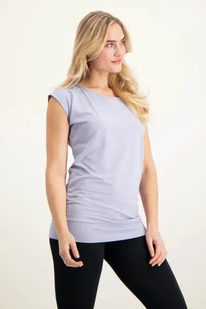 Asana Yoga Tee – Lilac from Urban Goddess