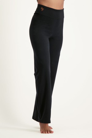 Agni Yoga Broek – Urban Black from Urban Goddess